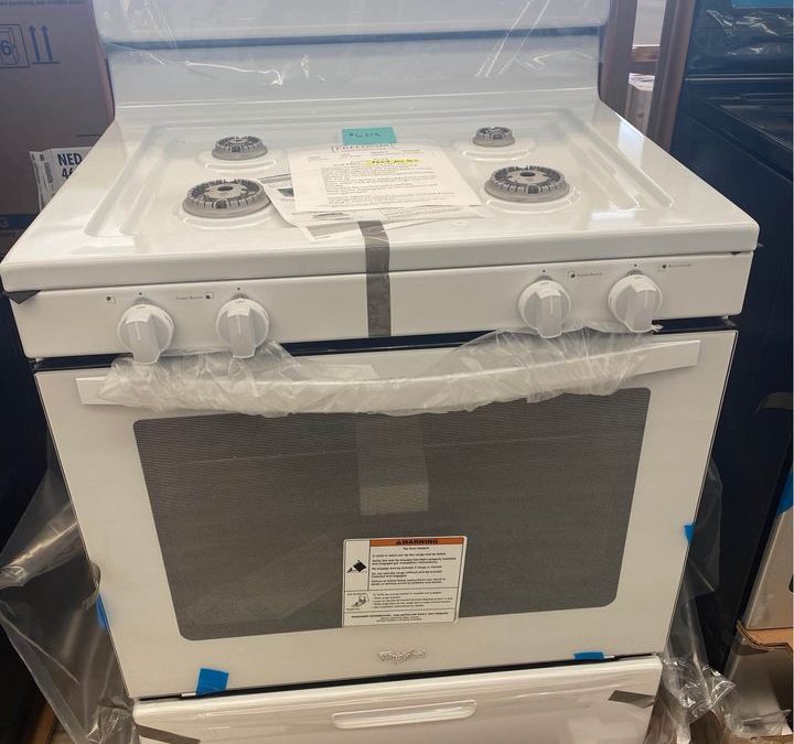 NEW Whirlpool Gas Range in White